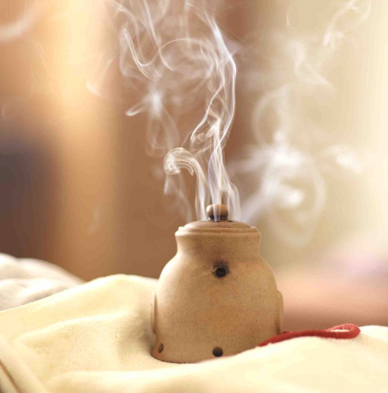 香灸调理:传统养生与现代生活的完美融合